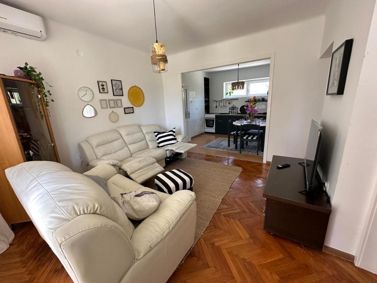 Cosy Family Apartment Marina Kastela Near Airport Εξωτερικό φωτογραφία