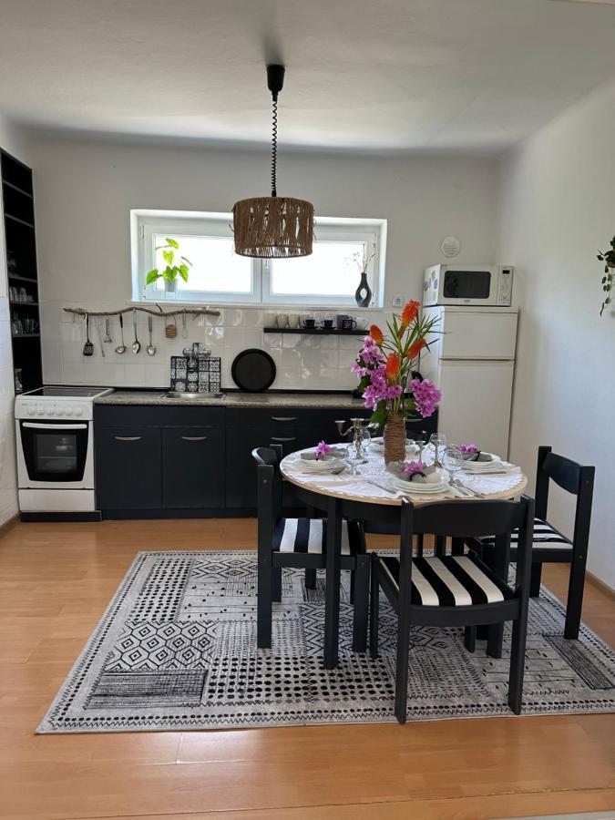 Cosy Family Apartment Marina Kastela Near Airport Εξωτερικό φωτογραφία